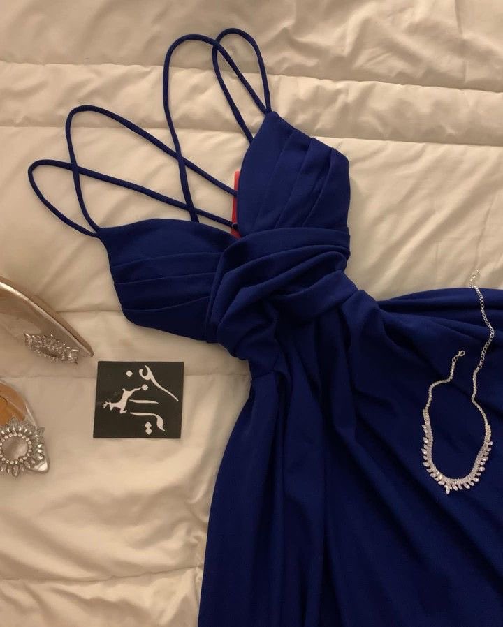 simple dress (@1dress_) on Twitter photo 