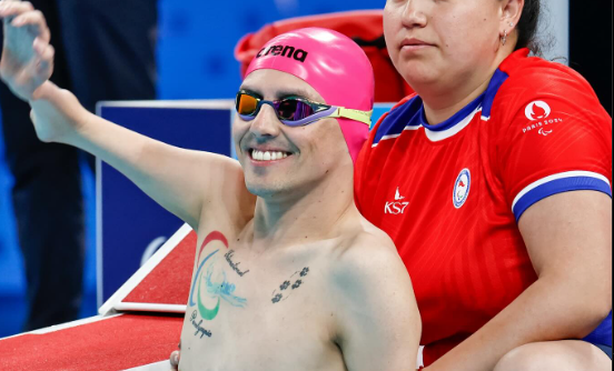 AdmTuPyme's tweet image. Alberto Abarza sigue haciendo historia y gana su tercera medalla para Chile en París 2024 dlvr.it/TCk6MK