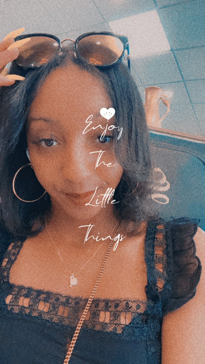 _VeezyTaughtMe_'s tweet photo. Enjoy The Little Things💋 https://t.co/TLpUubgbO4