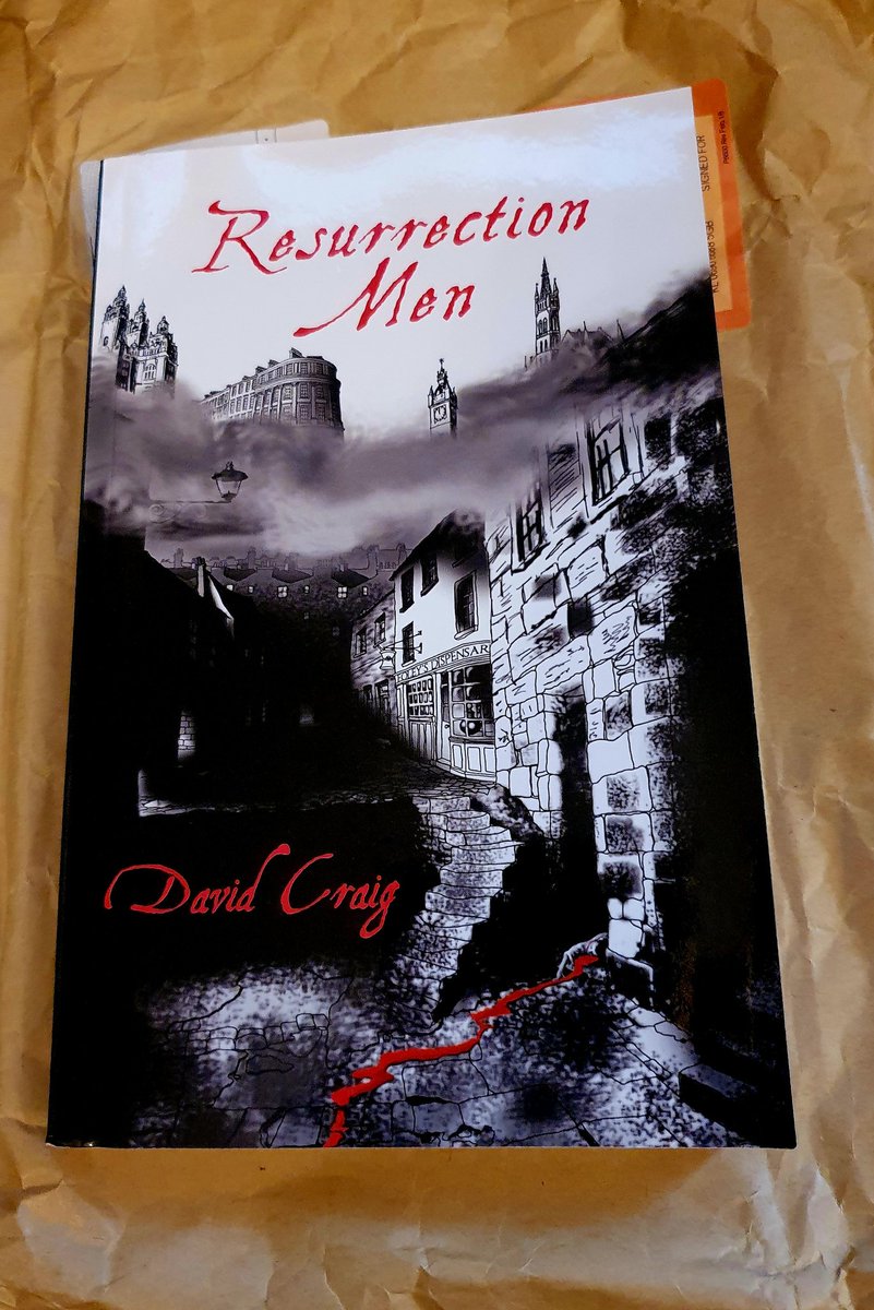 wildseawitch's tweet photo. Many thanks go out to @TheFantasyHive and @elsewhenpress for sending out my new copy of The Resurrection Men by David Craig 😀 I'm sure this is going to make great reading with the Halloween season approaching!! 📚🦇 #resserectionmen #DavidCraig #bookstoread #readersoftwitter https://t.co/uKAdmQw84c