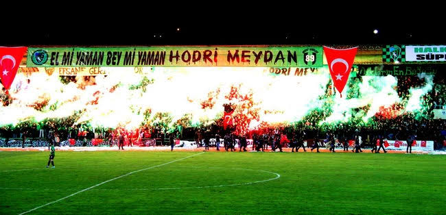 ibocnklcc's tweet photo. #Kocaelispor ağır taştır altında kalırsınız !!! https://t.co/6D5m58OhcF