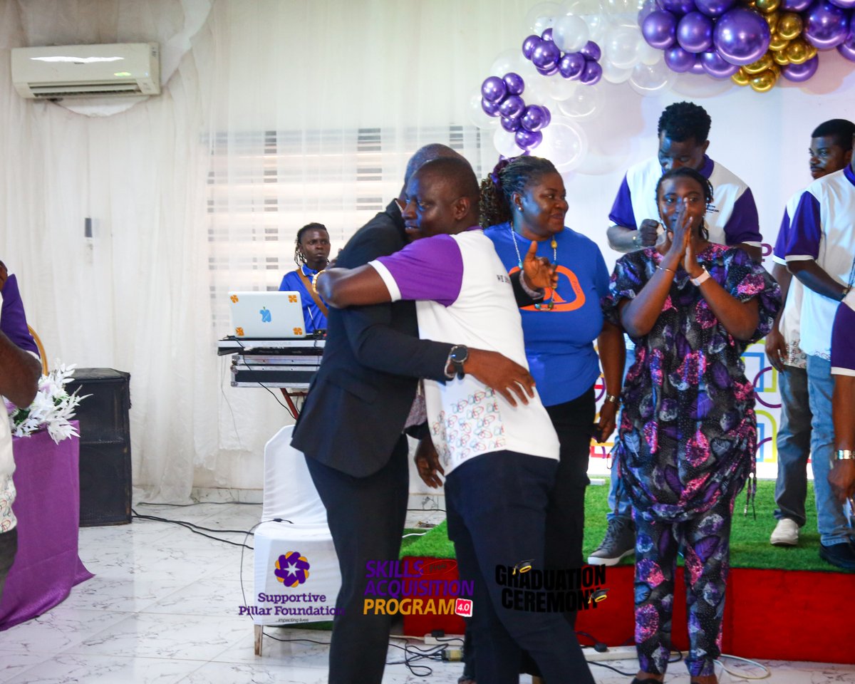 Supportivepf's tweet photo. Enjoy these beautiful moments from our SAP 4.0 graduation day—a celebration of hard work, growth, and new beginnings.
Each moment captured is a testament to the journey we've shared and the bright future ahead.
#SPF Salary #SAP4 Priscilla #Supportive Casemiro #skillsacquisition https://t.co/JDjngGJmIi