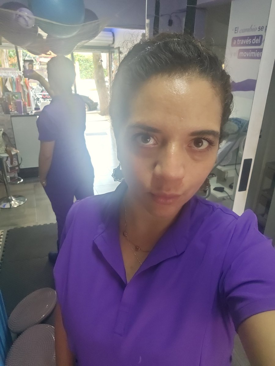 BAMXOF3004's tweet photo. Lista para unas cuantas travesuras esta semana 🔥😈
#LunesDeOjos #LunesDeSeducción https://t.co/QB0TvUlDmN