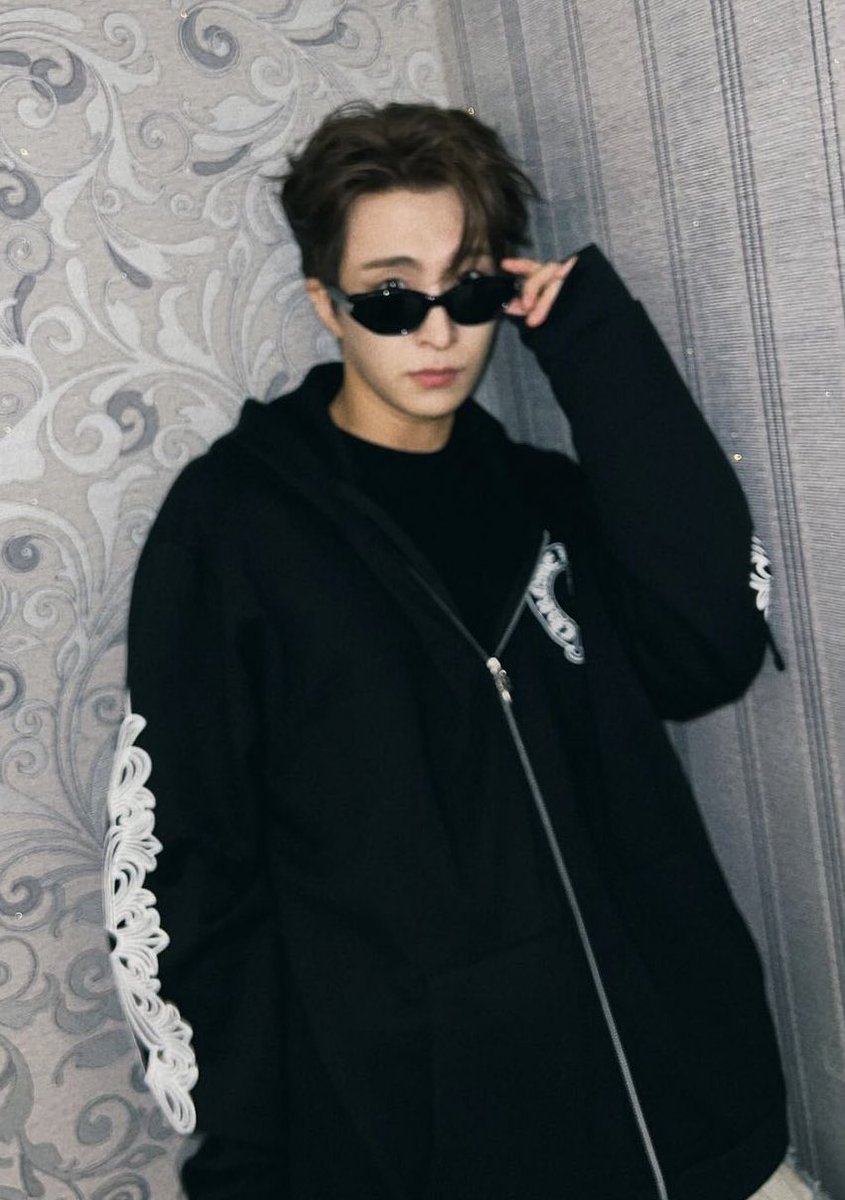 youngjae pics tweet media