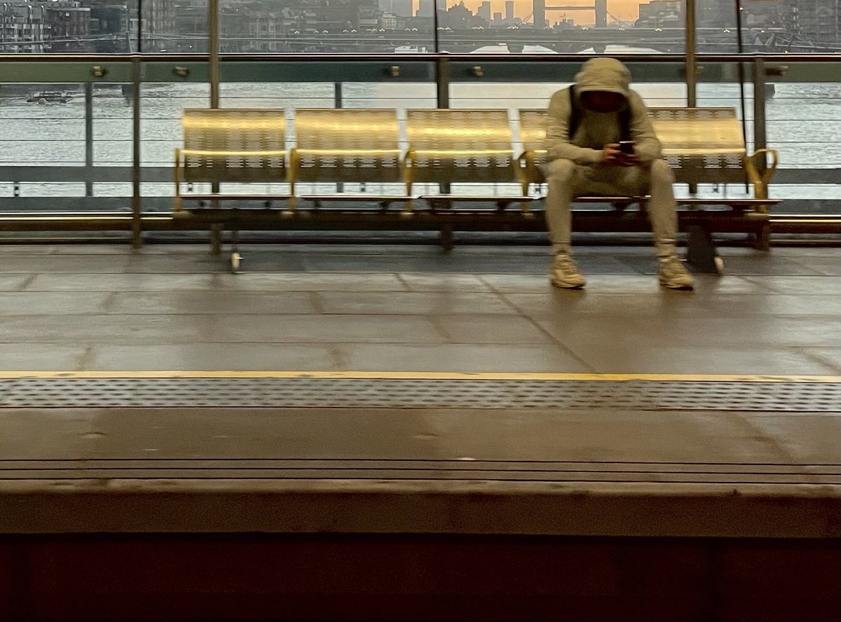 Could you live without your smartphone?
(yes, obviously)
open.substack.com/pub/technology…