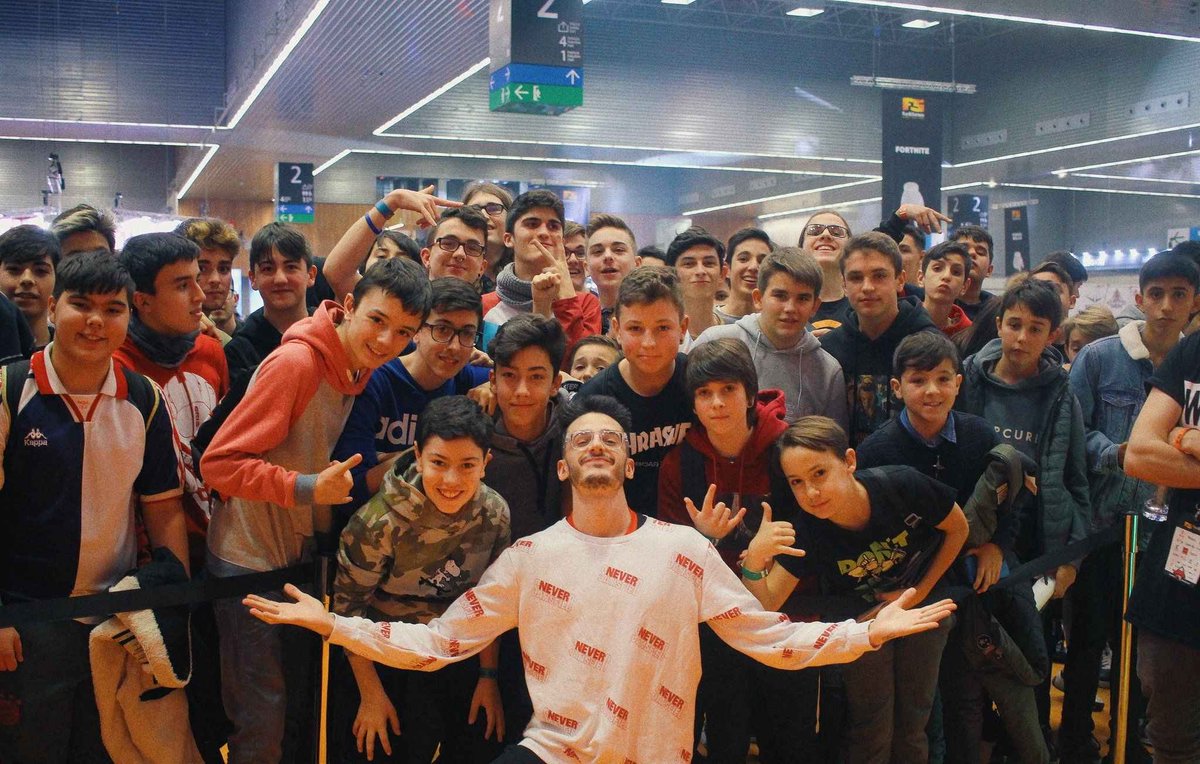 Dalas Review 🍞🐝🎖 tweet media