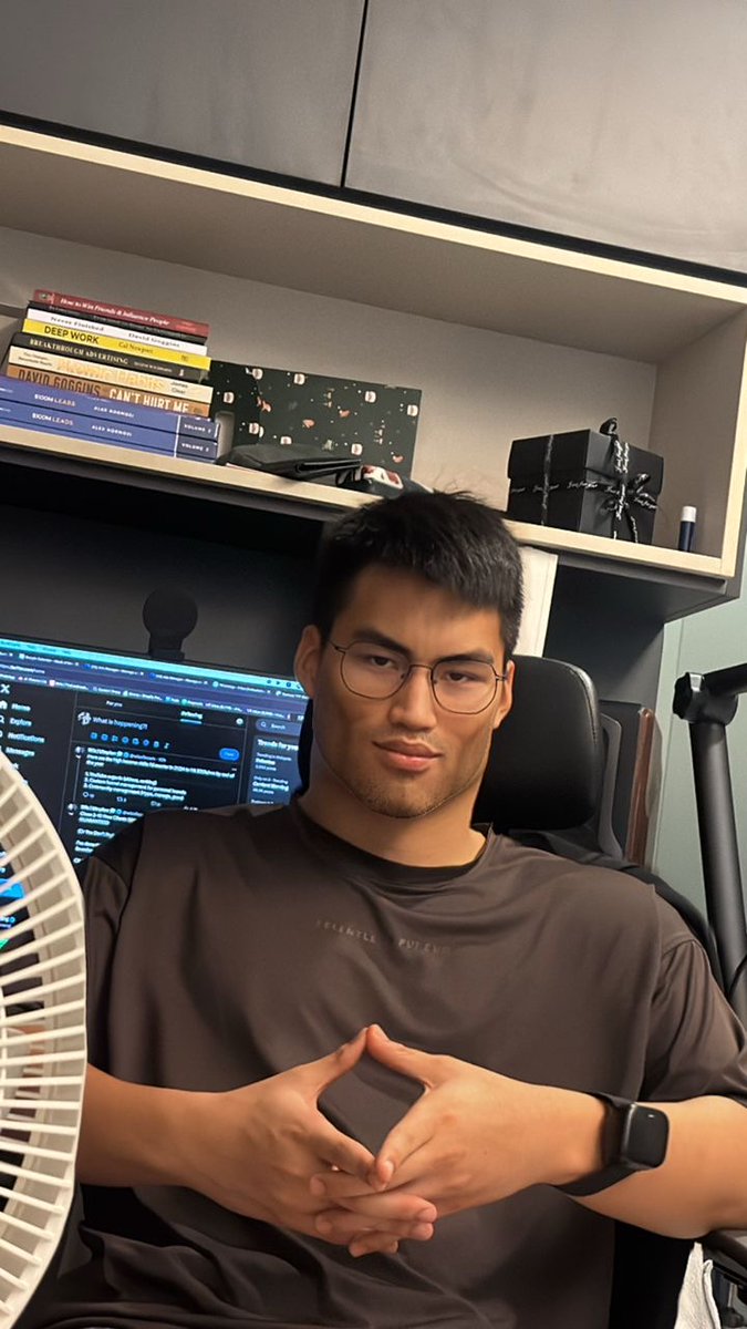 shauneng's tweet photo. The Young Chinese boy chad scaling method

Eat rice

Make Chad creatives that intimidate the auction

Chad scale FB Ads 

Play Minecraft in between while your competitors paniks https://t.co/77wB84sZvS