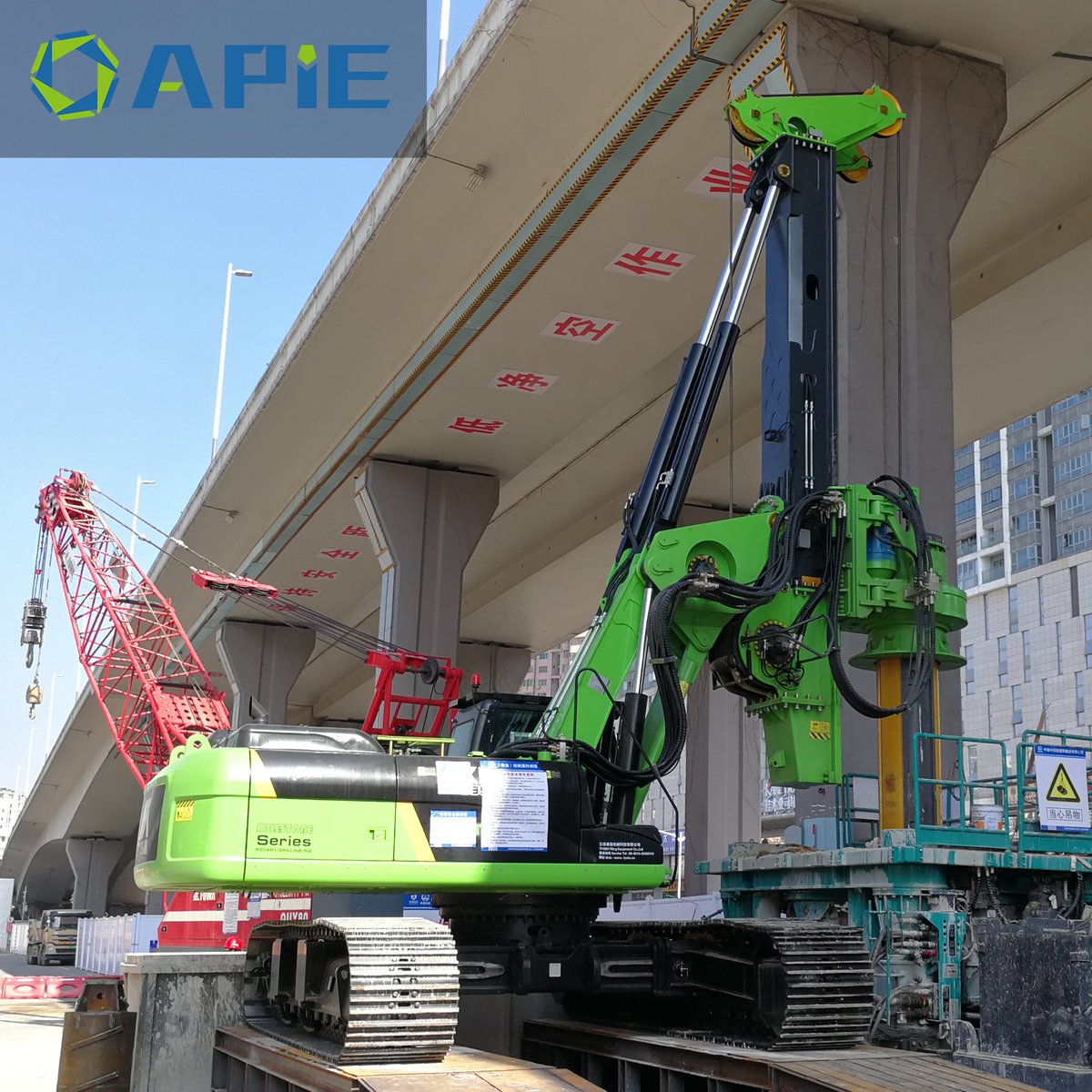 ApieChina's tweet image. 🌟 Enhance your construction efficiency and achieve extraordinary business! 🌟 
🦹‍♂️ TYSIM Series Low Headroom Drilling Rigs
🌈Contact us with your whatsupapp number!🌈
#apie #pilingmachine #piling #usedmachines #construction #pilingequipment #pilerig #pilingmachinery