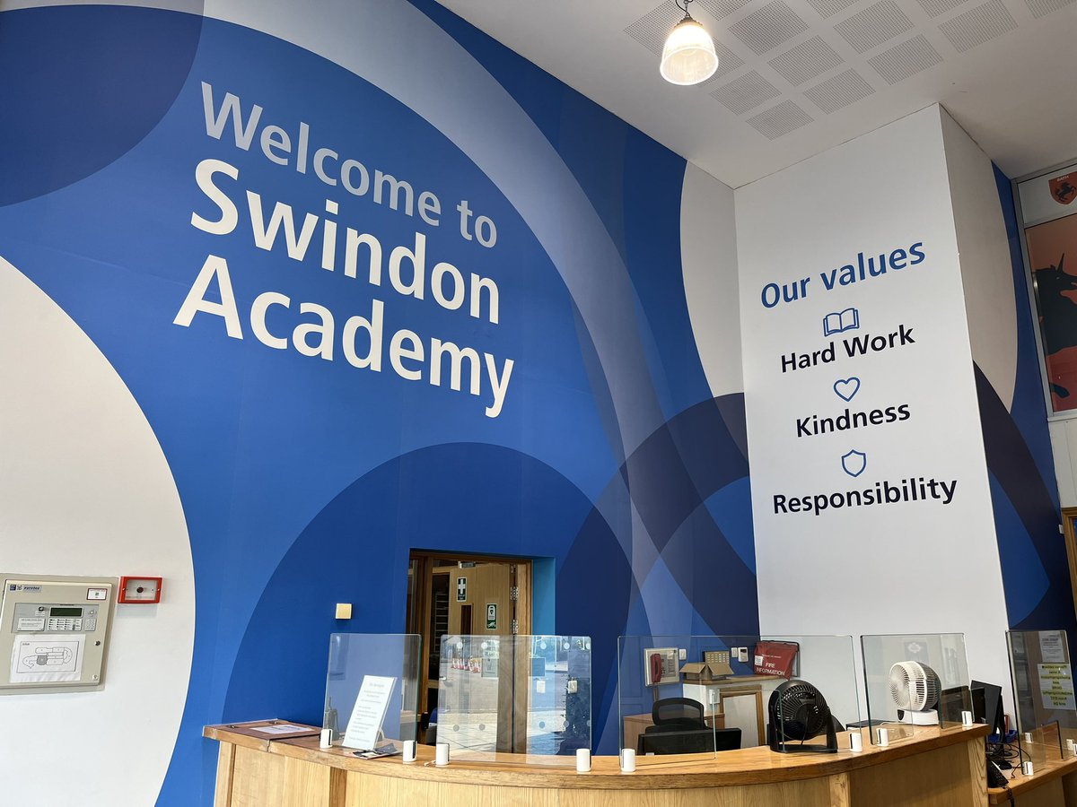 LJOSATL's tweet image. Starting the year out at SA with a focus on a Culture of Character and Excellence and embedding our Values of Hard Work, Kindness and Responsibility.