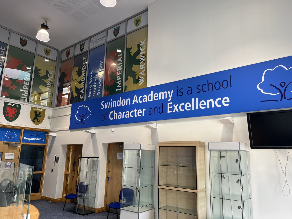 LJOSATL's tweet image. Starting the year out at SA with a focus on a Culture of Character and Excellence and embedding our Values of Hard Work, Kindness and Responsibility.