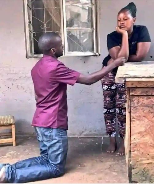 RamogiFM's tweet photo. Kara joma Chuo be nyaloga secho? En geno mara ni iriyo maber jawinjo mar Ramogi Fm . Amor mar rwaki e budho e wuok tich mokuongo mar dwe mar 9 ne ngolo maliet liet gi twak mochuo chieng' matayi en yours truly Ken Apudo. 
Photo:Courtesy. https://t.co/T6a6IzfzwI