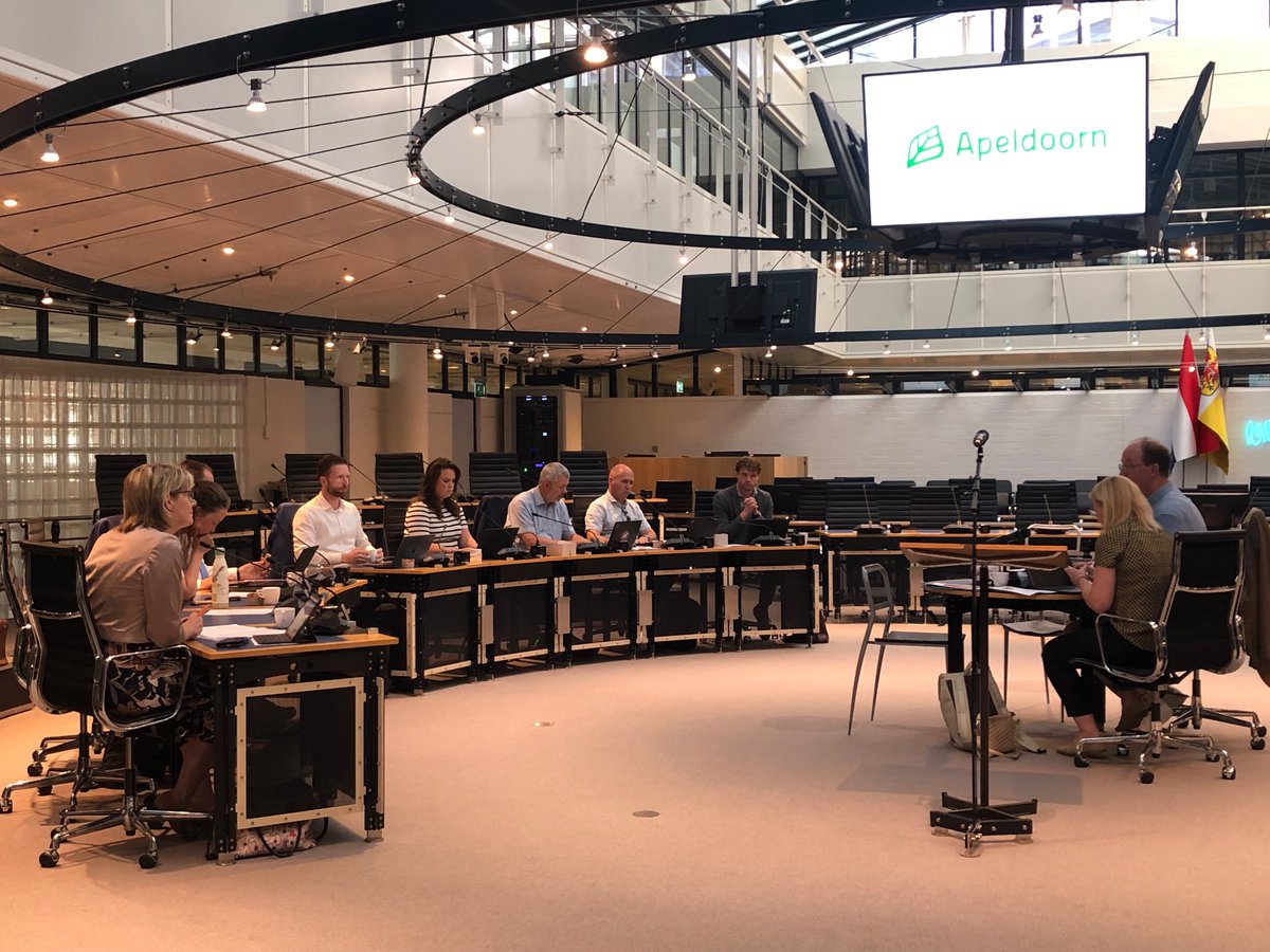 #psgld begint weer.
Agendacommissie <a href="/PSprovGld/">Provinciale Staten van Gelderland</a> kwam afgelopen woensdag in Apeldoorn al bijeen.
