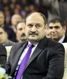 GİTMEDİ! 

Akşamdan beridir sosyal medyaya bakıyorum. Aman Allah'ın ne çok bilen var bu şehirde. Ne büyük siyaset, adalet, hak, hukuk, ahlak, din, iman alimlerimiz, bilgelerimiz, aktivistlerimiz varmış bizim... 

31 Mart öncesine kadar:

-Bu şehirde israfı, vurgunu, torpili