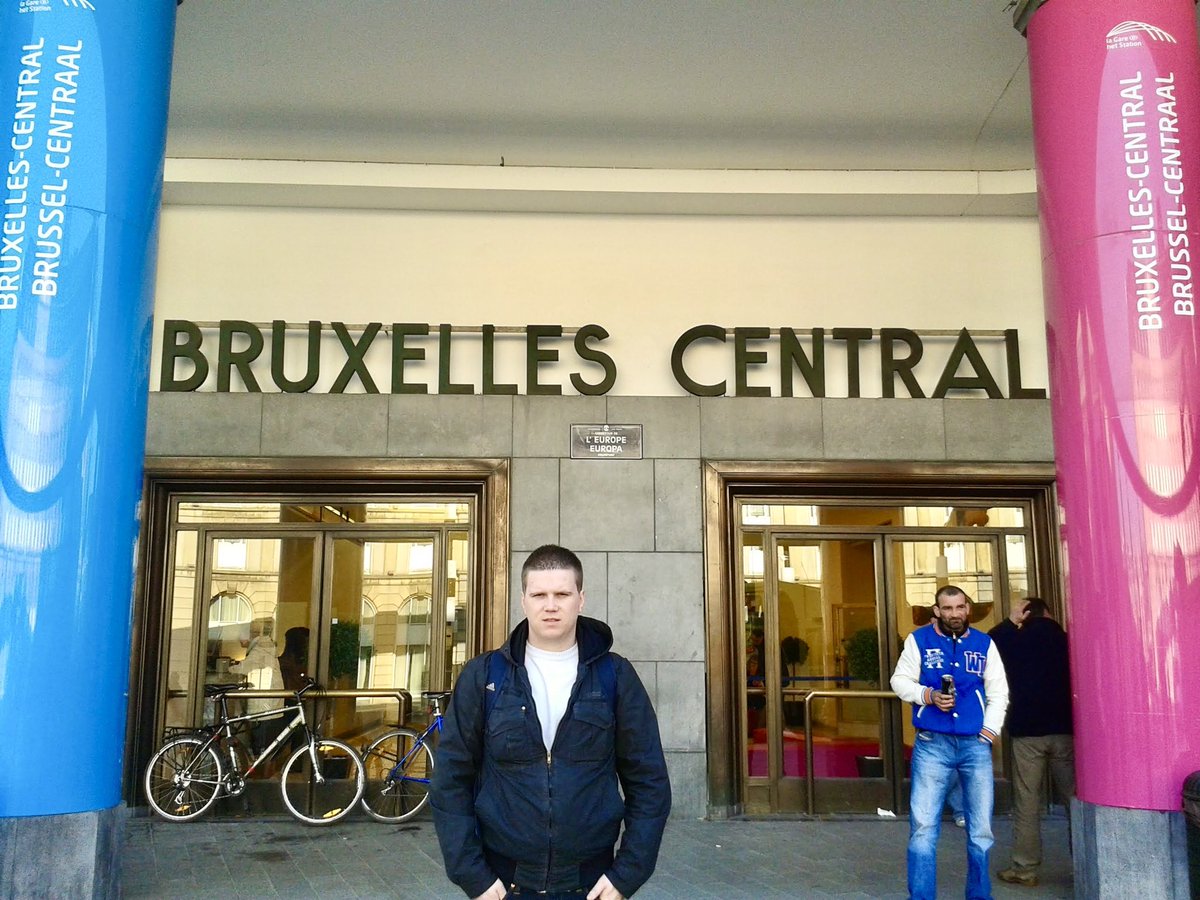 NemanjaRusov's tweet photo. Success consist of going from failure to failure without loss of enthusiasm.  #3
_______________________
#grandplacebrussels #brussels🇧🇪 #enthusiasm @BelRedDevils https://t.co/8vmHEFGK8k