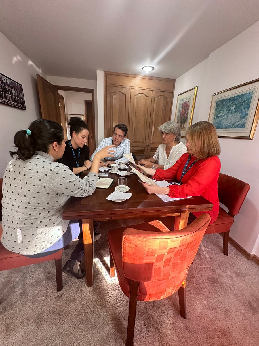 Nuestra #DelegadaSalud se reunió en #Bogotá con la Fundación <a href="/DMDColombia/">Fundación D.M.D</a> para fortalecer la promoción y protección del derecho a morir dignamente en Colombia.