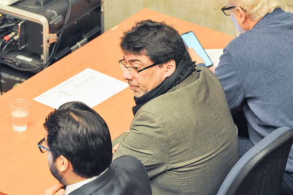 AdmTuPyme's tweet image. Caso farmacias populares: tribunal revoca prisión preventiva de Daniel Jadue y decreta arresto domiciliario total dlvr.it/TCkN6R