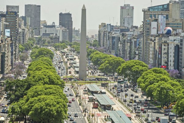 AdmTuPyme's tweet image. ¿Cómo ha impactado la exposición a Argentina en las acciones de compañías chilenas en 2024? dlvr.it/TCkN6Y