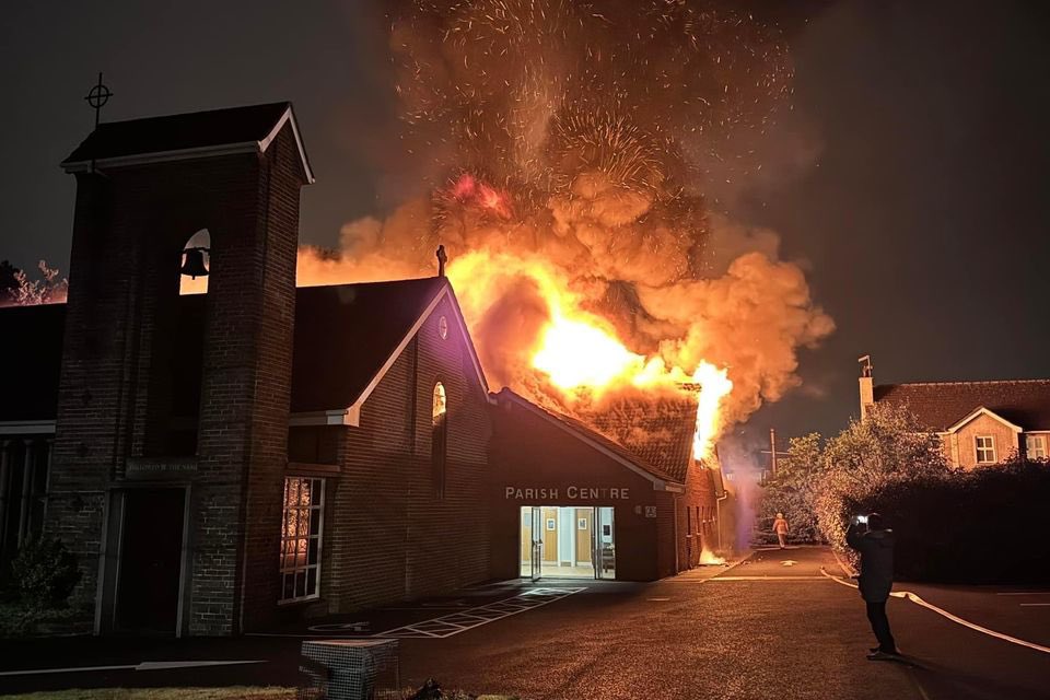 PaulGolding's tweet photo. Another Christian church goes up in flames. This one in Antrim, Northern Ireland. https://t.co/gvBhqDygzT
