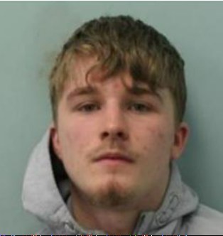 Officers are appealing for information for a 16 year-old male, James Quilter-Adams who has been missing since Wednesday 7th August. James is described to be a white male, 5 foot 4, medium build wearing a grey tracksuit. (cont) spkl.io/l/6013fBnDN