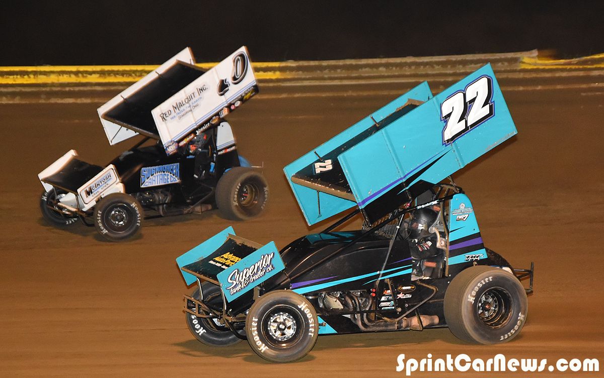 SprintCarNews's tweet photo. Despite the rain delay the track was fast and racey last night @wcsohio for the Pete Jacobs Memorial with the @FASTseries https://t.co/9KynPJ72nw