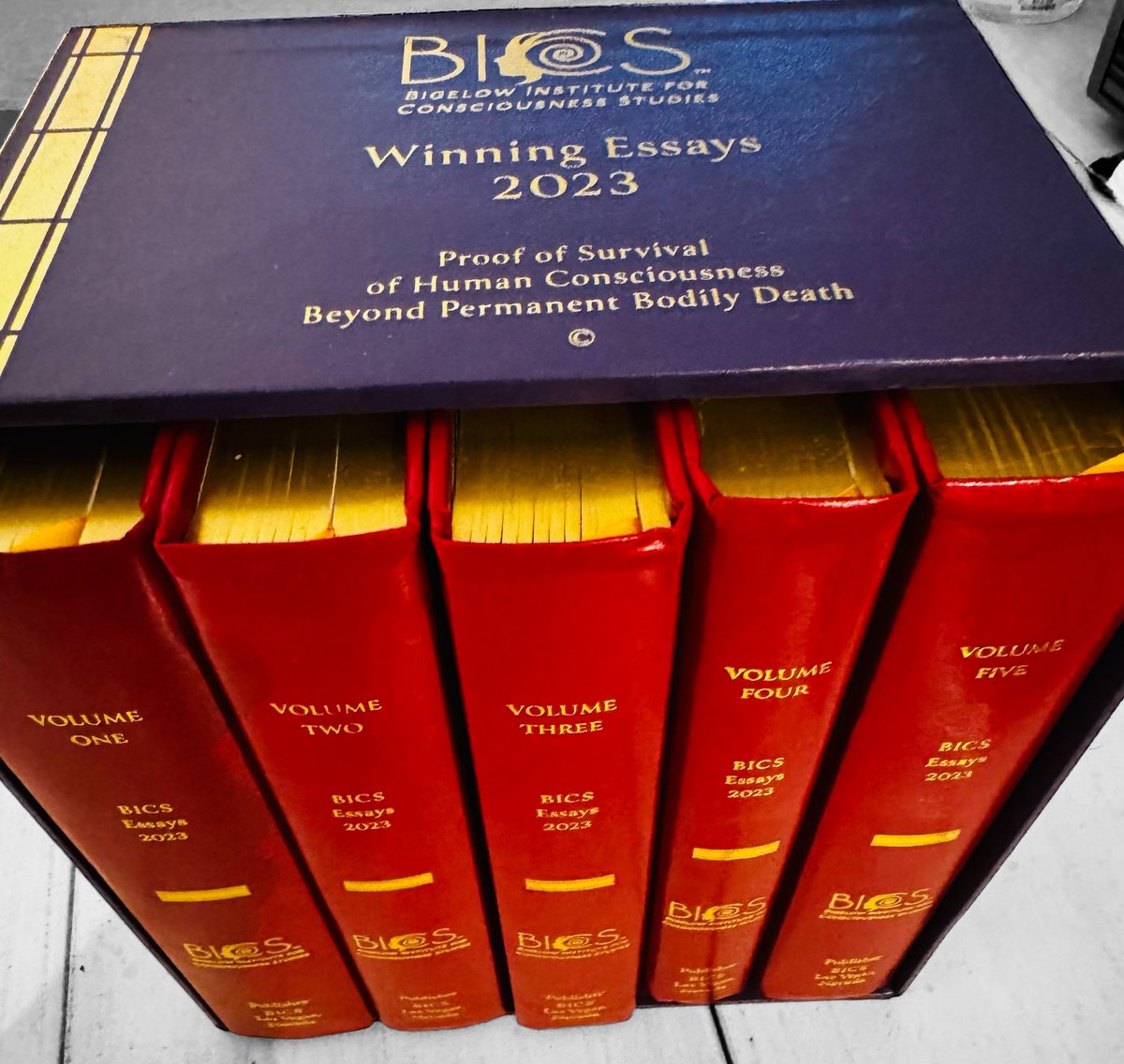 B.A. Crisp (@bacrispwrites) on Twitter photo What a gift! Thank you <a href="/BigelowInst/">Bigelow Institute for Consciousness Studies (BICS)</a> ! Excited to read EVERY volume! #consciousness #awareness #EnergyTransition bacrisp.com What a gift! Thank you <a href="/BigelowInst/">Bigelow Institute for Consciousness Studies (BICS)</a> ! Excited to read EVERY volume! #consciousness #awareness #EnergyTransition bacrisp.com