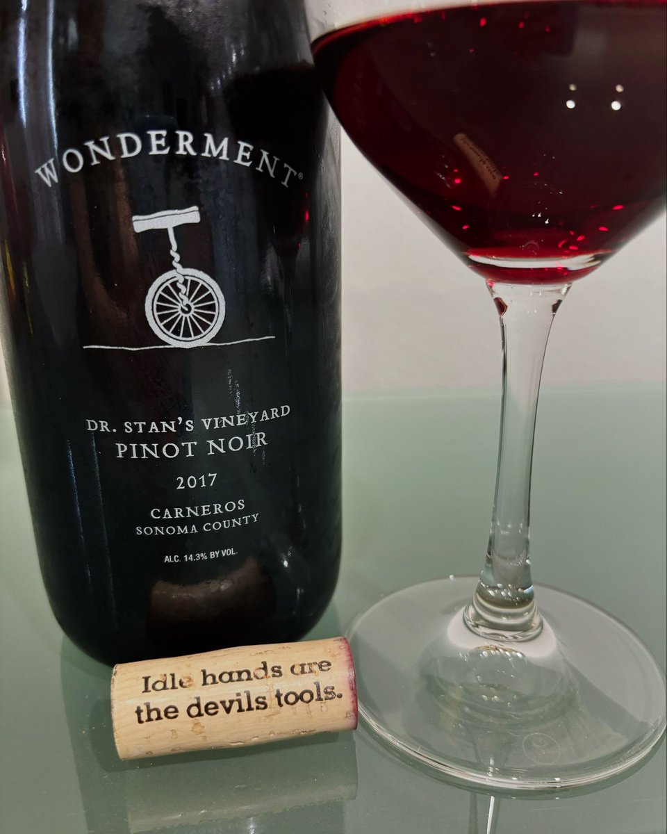 Lori (@loritwistedcork) on Twitter photo I thought this was a good thing to post from <a href="/WondermentWines/">Wonderment Wines</a> cork for #LaborDay šš I love Stephanieās wines and she sources hers from single designated vineyards. This #PinotNoir is one of my favorites. #AlwaysWorking #WomanWineMaker #Sonoma I thought this was a good thing to post from <a href="/WondermentWines/">Wonderment Wines</a> cork for #LaborDay šš I love Stephanieās wines and she sources hers from single designated vineyards. This #PinotNoir is one of my favorites. #AlwaysWorking #WomanWineMaker #Sonoma