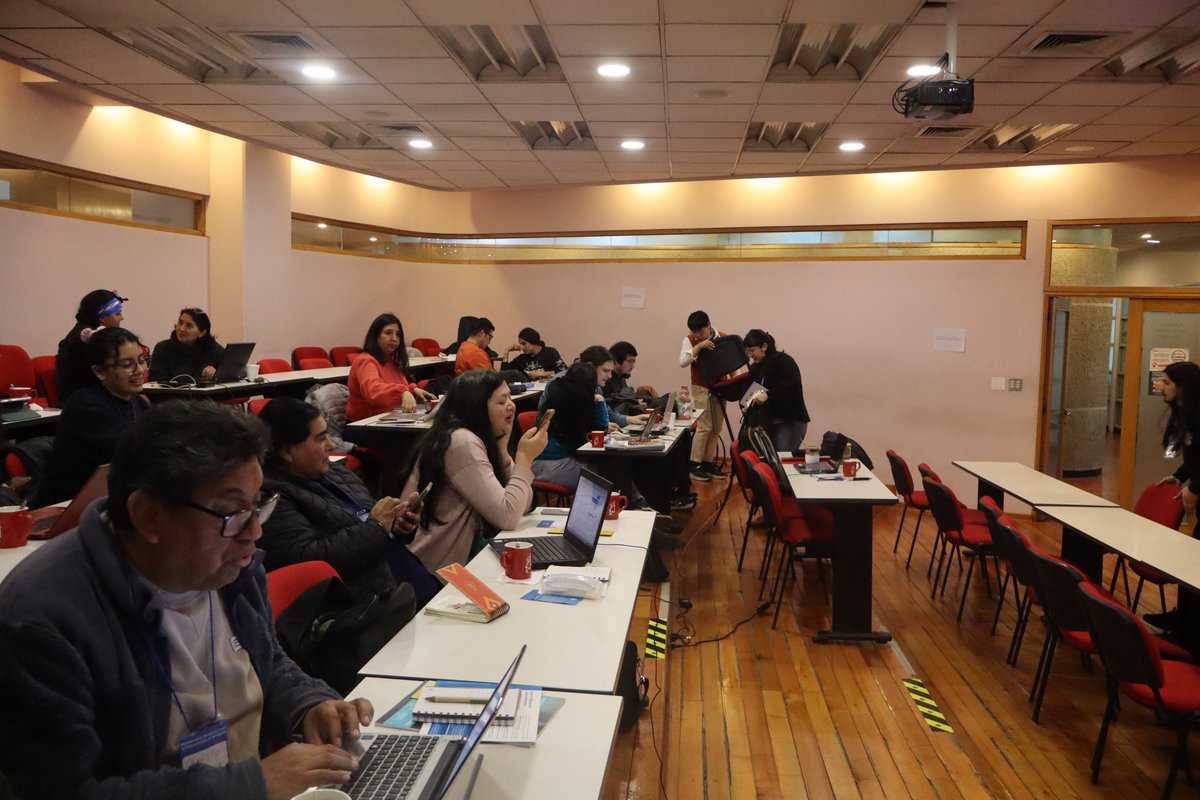 Wikimedia Chile (@wikimedia_cl) on Twitter photo El 29 y 30 de agosto realizamos el taller "Mapudungun Wikipedia Mew: El mapudungun en Wikipedia", espacio buscó capacitar a estudiantes, académicos y hablantes del mapudungun en el uso de Wikipedia como herramienta clave para la revitalización lingüística 📚🌐 <a href="/OficinaEquidad/">Oficina de Equidad e Inclusión - UCh</a> El 29 y 30 de agosto realizamos el taller "Mapudungun Wikipedia Mew: El mapudungun en Wikipedia", espacio buscó capacitar a estudiantes, académicos y hablantes del mapudungun en el uso de Wikipedia como herramienta clave para la revitalización lingüística 📚🌐 <a href="/OficinaEquidad/">Oficina de Equidad e Inclusión - UCh</a>