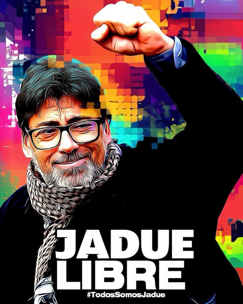 Finalmente, la justicia chilena ha revocado la prisión preventiva contra el compañero Jadue, desestimando todos los delitos contra él.
¡Toda nuestra solidaridad!
#TodosSomosJadue