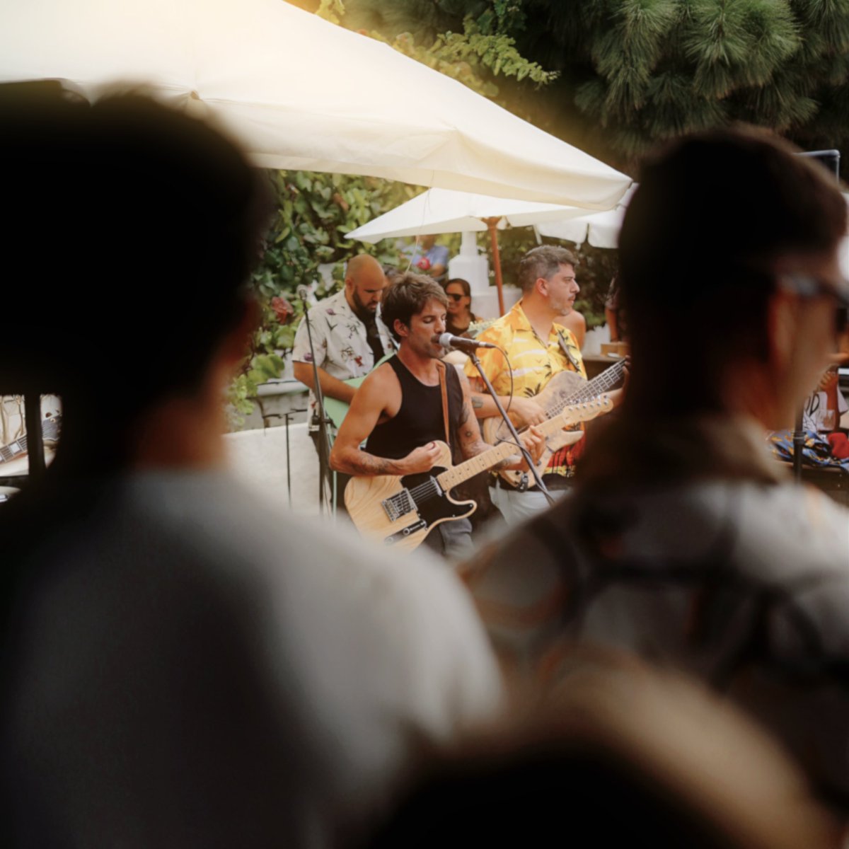 He vuelto a hacer fotos...