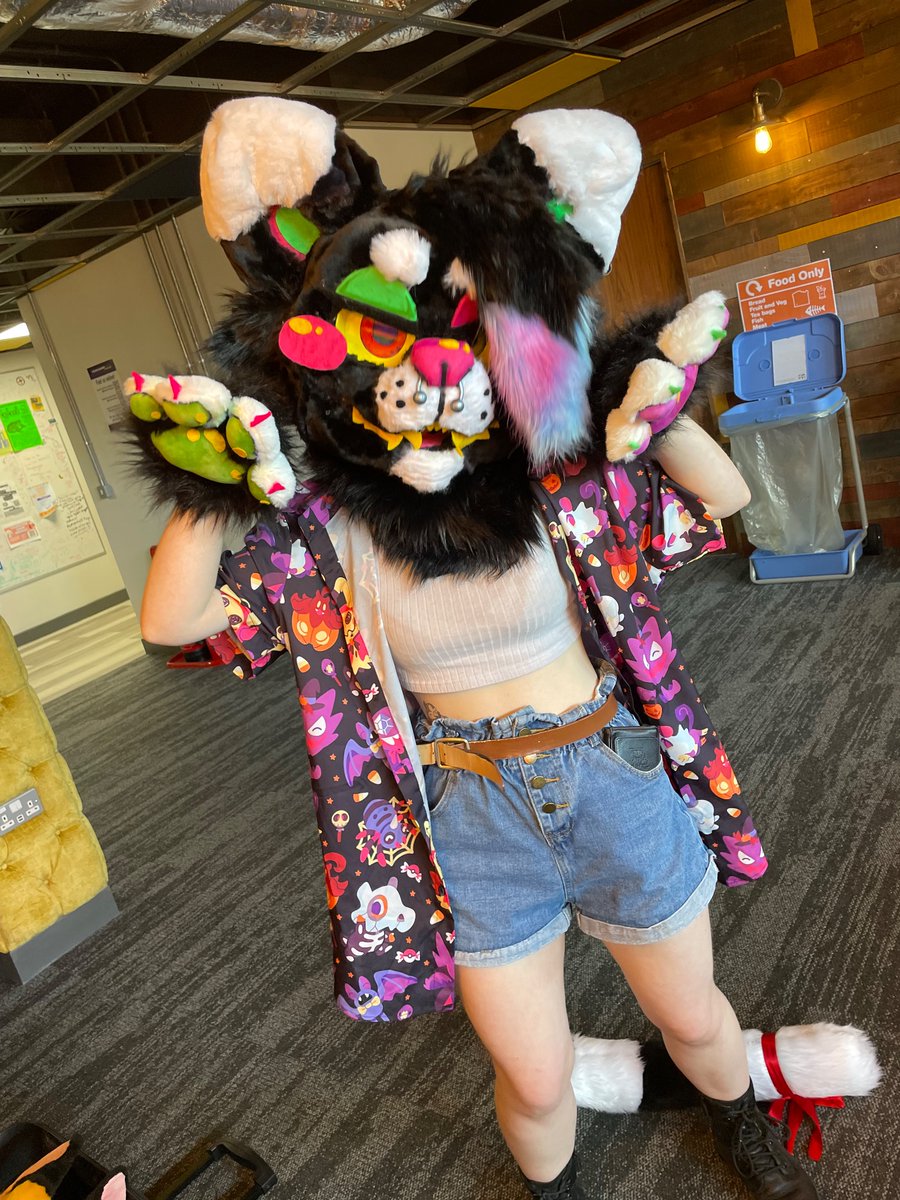 Yorkshire furs summer party! Unfortunately I didn’t get too many photos this time but I had so much fun being around so many awesome friends again ✨