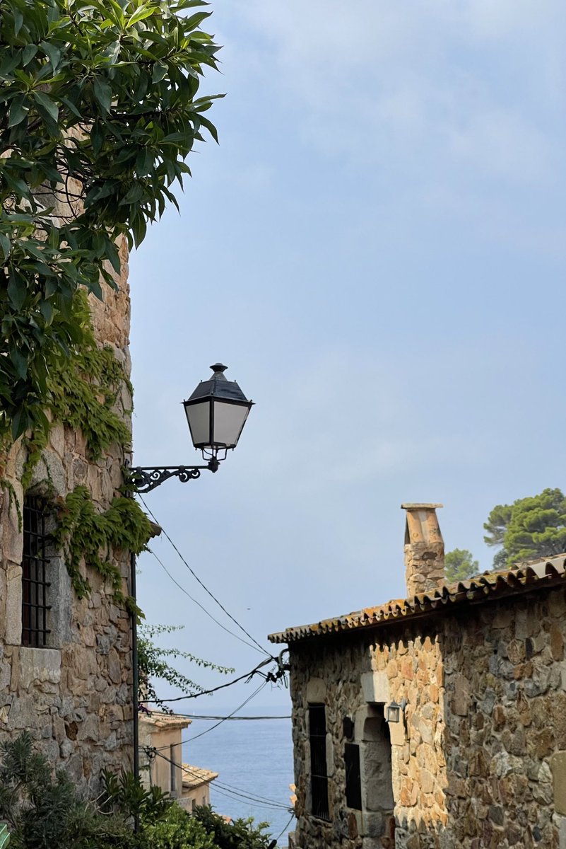 RSPN_Hideouts's tweet image. Grew my block list exponentially from my player walkout tweet so thank you for that 😘 I’m gonna keep doing me and enjoying life. Back to scheduled work tomorrow focusing on teamers :) Will be back to Europe soon, fav trip I’ve ever been on and have a lot more to explore.