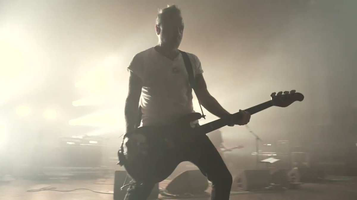 panicmanual's tweet image. Concert Review: Peter Hook &amp;amp; The Light, August 31, History dlvr.it/TCkShS