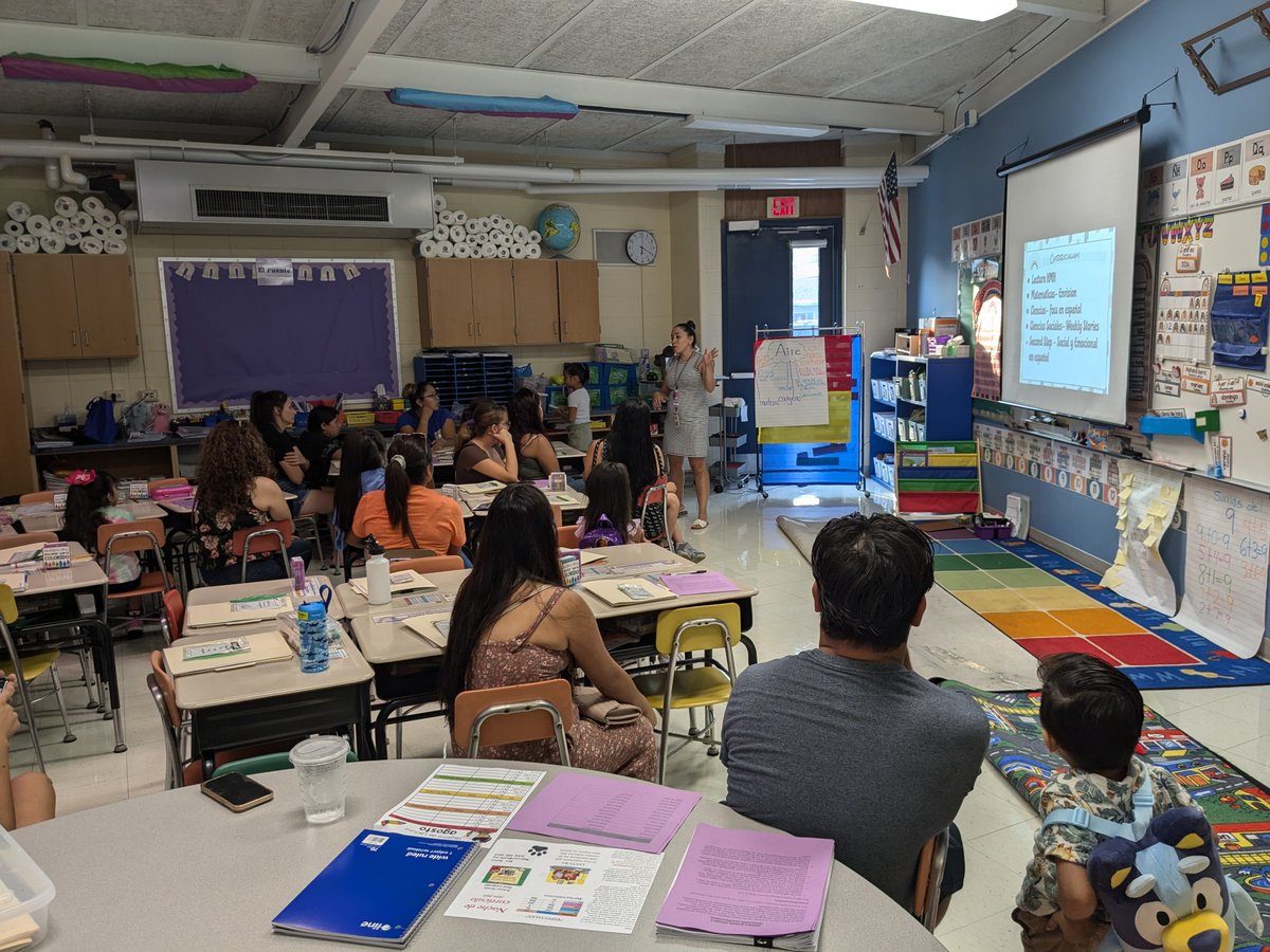 LakeParkASD4's tweet photo. Thank you to all the families that joined us for Curriculum Night!  We are looking forward to a fantastic year!  #ASD4ALL #LakeParkPanthers https://t.co/RI453l5wfU