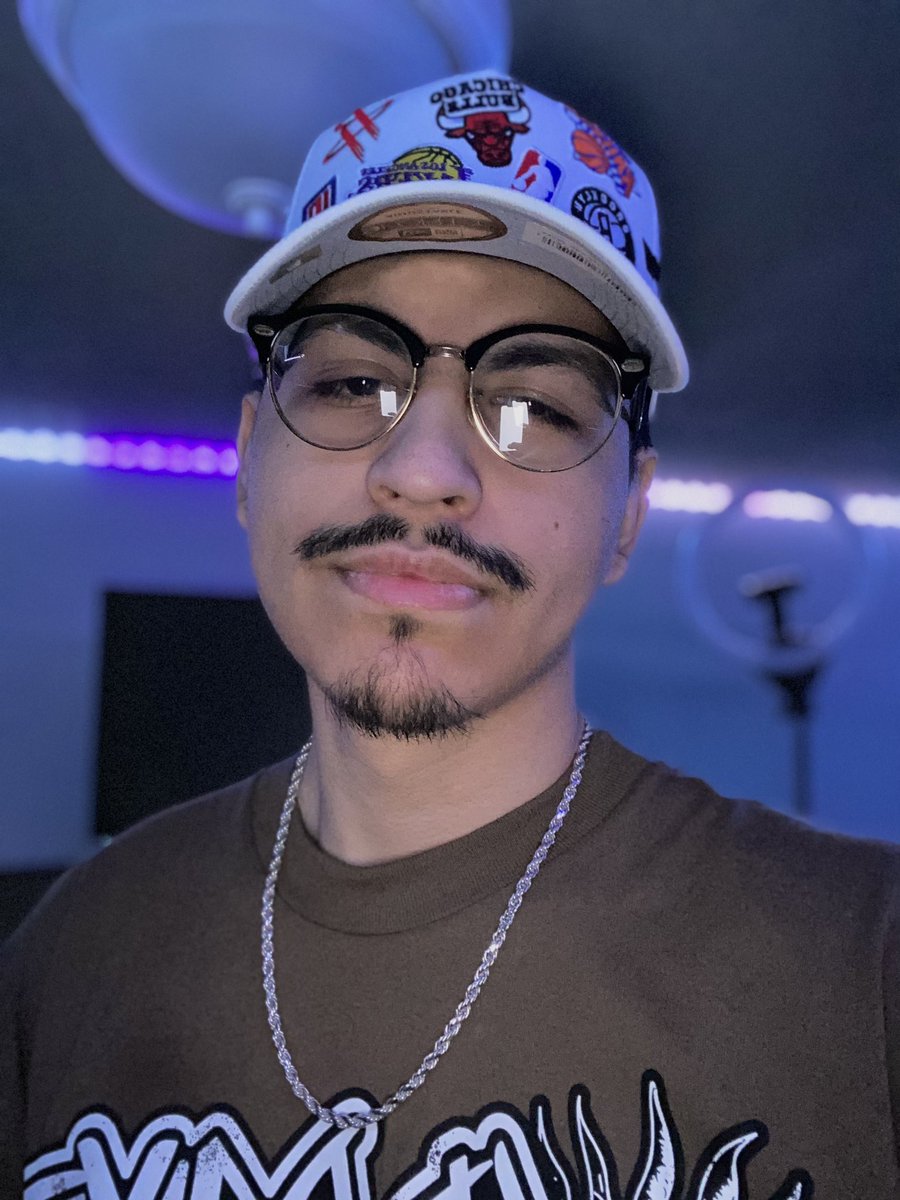 Avohee's tweet image. #NewProfilePic