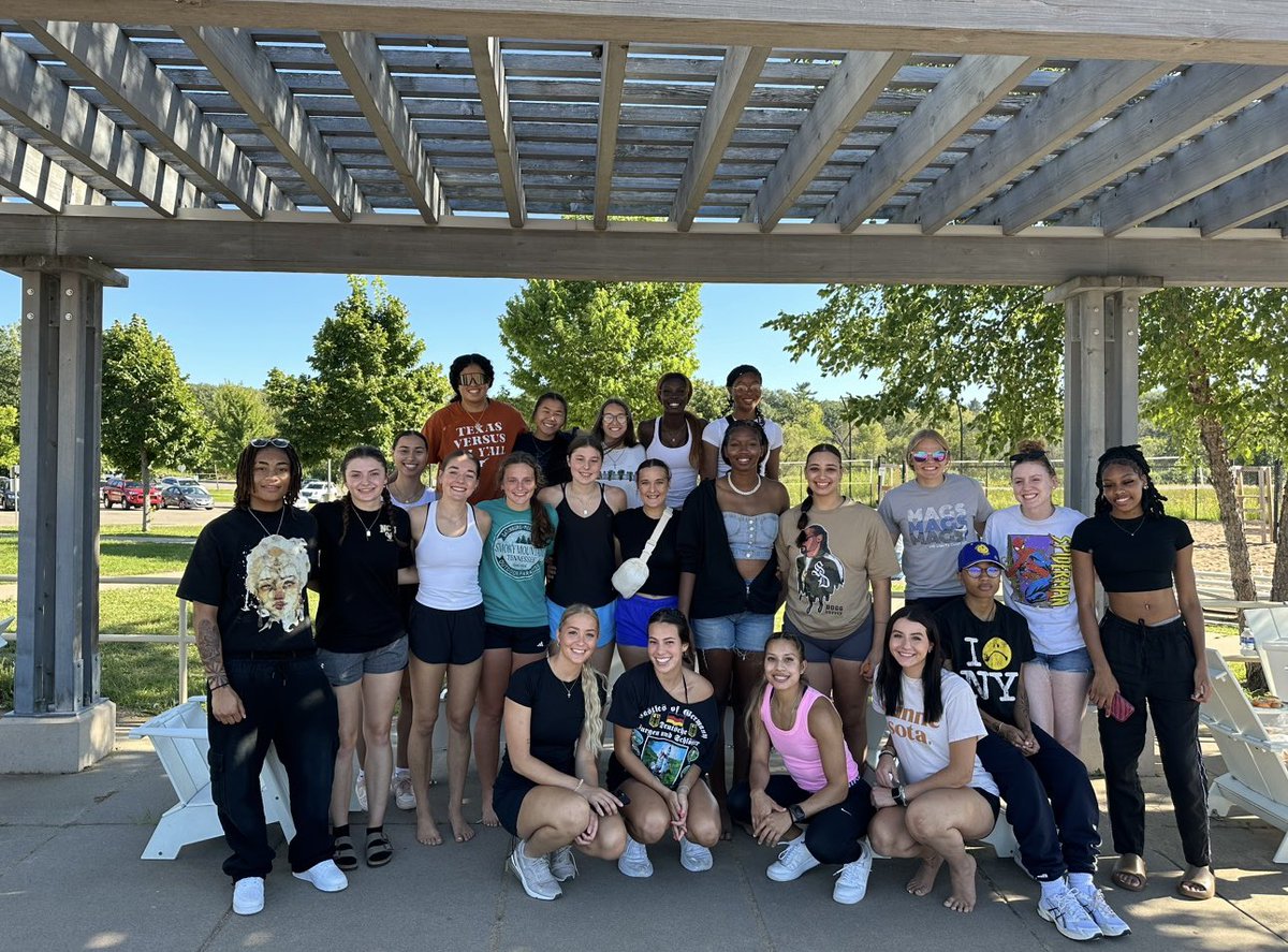 NCU_WBB's tweet photo. Good times on Labor Day! ☀️

#DowntownU🏙️ | #Together https://t.co/x7Whp1Gpo5