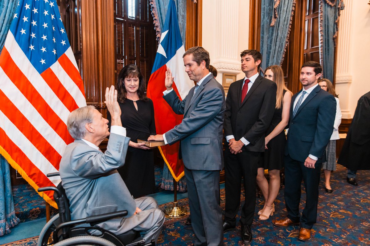 Scott Field tweet media