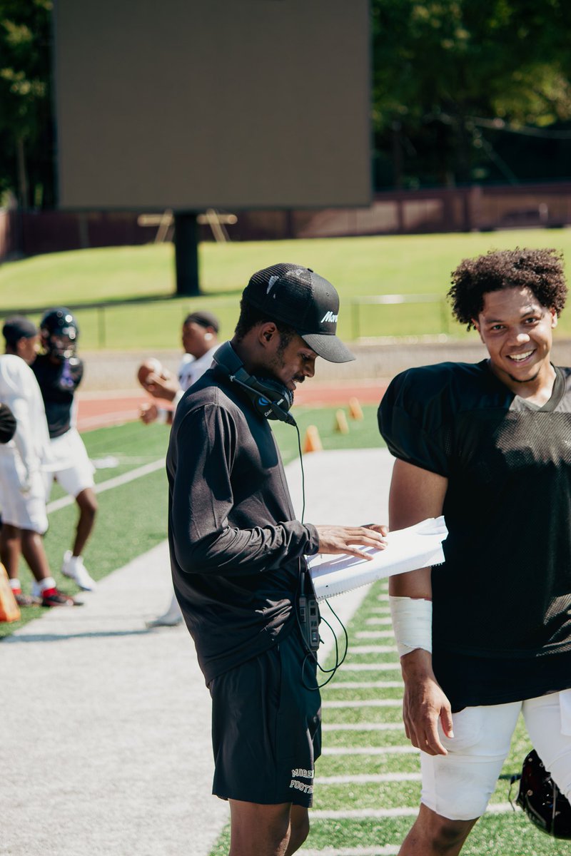 At 23 years of age, I am proud to be one of the youngest position coaches in the NCAA! Thank you Morehouse for the opportunity of a Lifetime! God willing, This is a start to a long and successful coaching career! #maroontigers 🐅