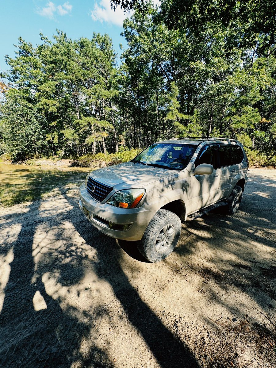 suppworm's tweet image. Labor Day weekend at the trails