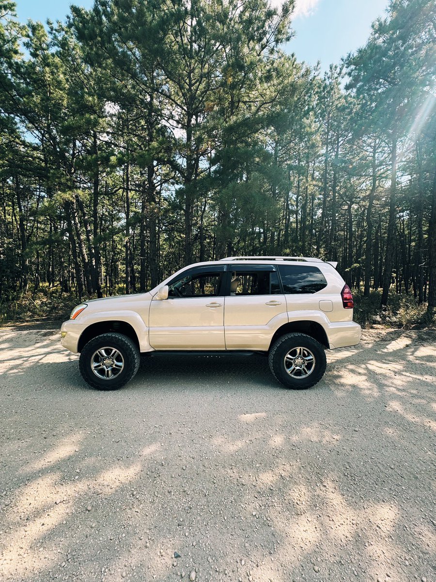 suppworm's tweet image. Labor Day weekend at the trails