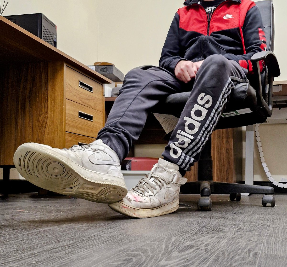 In the office today #nikeair #nikeairforce #trainers #sneakers #kotd #af1 #sneakerhead #traineraddict #scally #chav