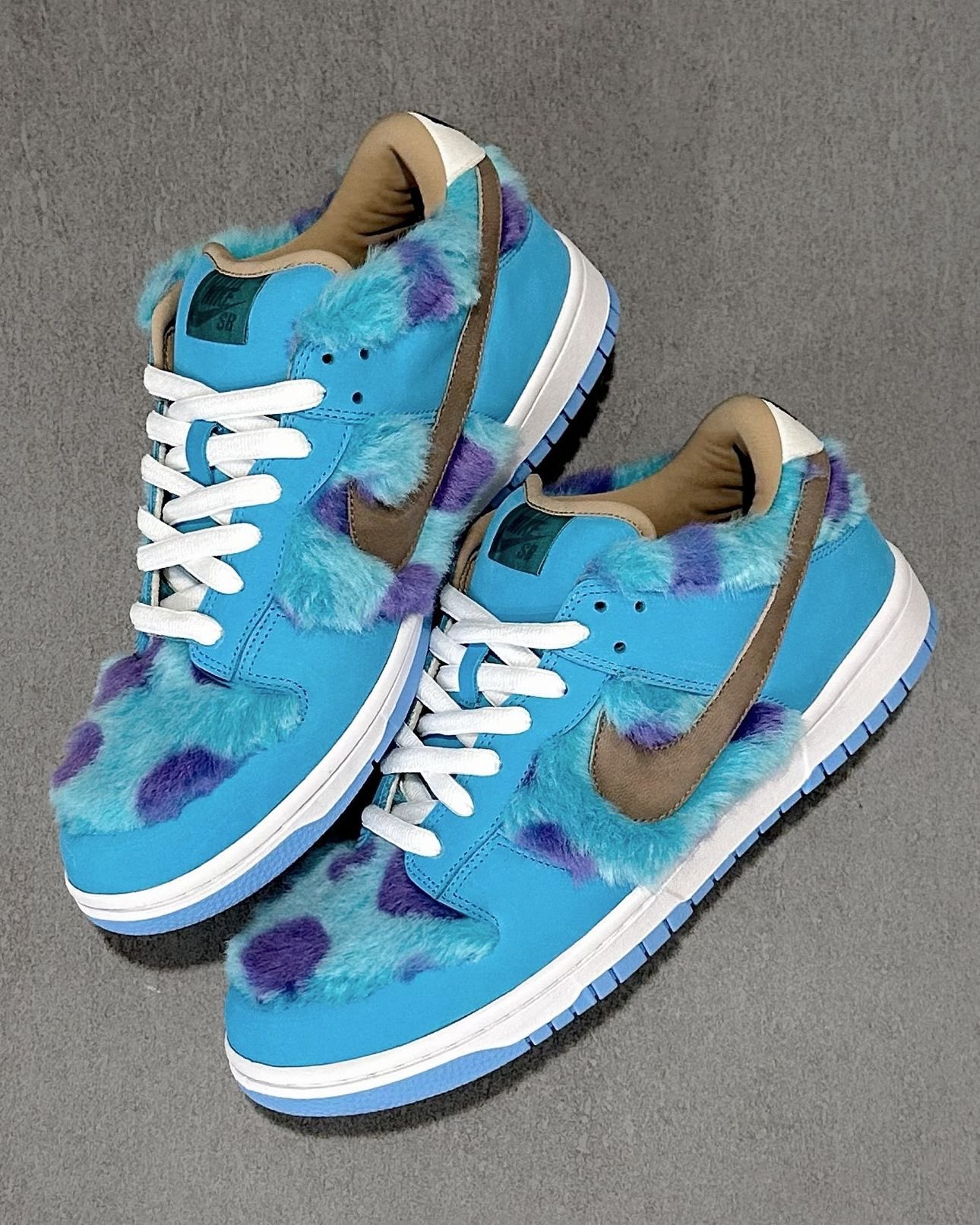 Cookie monster nike dunks outlet