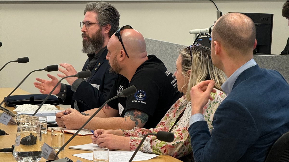 📸 Workplace surveillance inquiry hears evidence on monitoring practices in Victoria. Several unions including <a href="/CPSU_Vic/">CPSU Victoria</a>, <a href="/ASUnion/">Australian Services Union</a>, <a href="/FSU_Australia/">Finance Sector Union</a>, <a href="/ASU_VICPS/">ASU Victorian Private Sector Union</a>, <a href="/CFMEUManDiv/">CFMEU Manufacturing</a> &amp; <a href="/theamwu/">The AMWU</a> shared experiences of workers. <a href="/danae_bosler/">Danae Bosler</a> &amp; <a href="/WilStracke/">Wil Stracke</a> <a href="/VicUnions/">Victorian Trades Hall Council</a> also presented. #springst