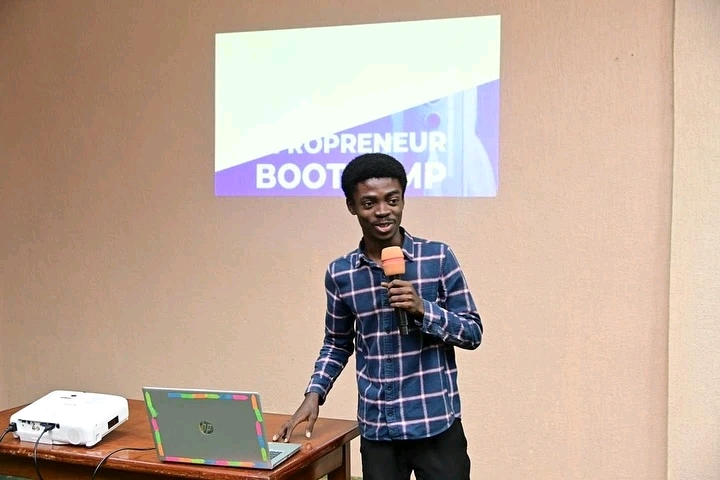news_ghana's tweet photo. Ghana’s Kekeli Yaw Dorkenoo Nominated for Africa Startup Ecosystem Builders Awards https://t.co/tg0OTrwODk #Business #Accra #Africa #Awards #EcosystemBuilders https://t.co/AIctR2iUHO