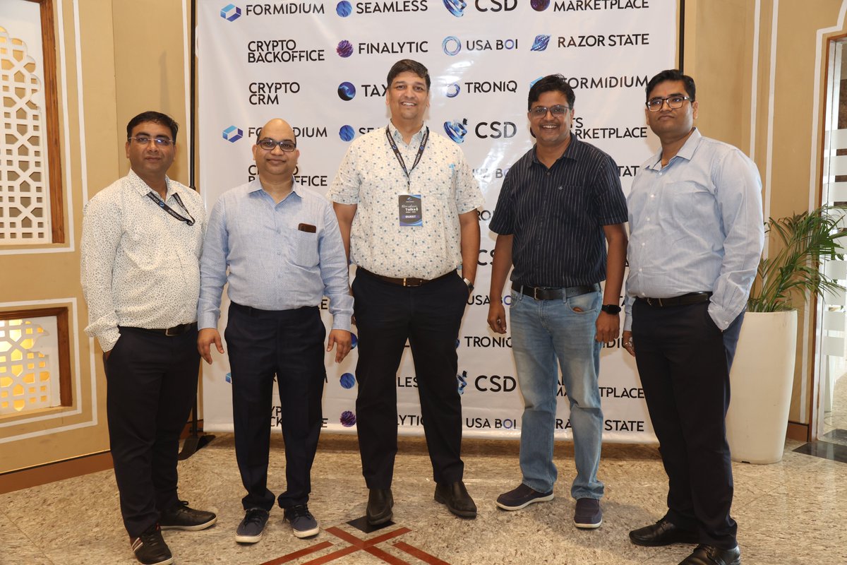 Formidium's tweet image. 3-Sep 11:00 AM
Social Hour-Tea and conversations going hand in hand.

People are settling in with their tea while engaging in relaxed conversations.

#Socializinghashtag #FormidiumTalks #LivelyExchange #formidium