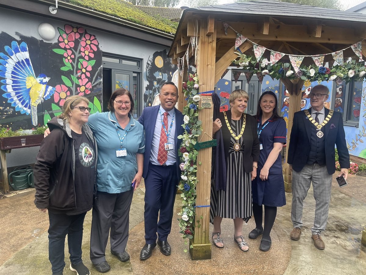 OliversLifeGoals (@goalsolivers) on Twitter photo Wonderful opportunity to link with our local community, volunteers, service users and staff during the opening of the <a href="/WeAreLSCFT/">Lancashire & South Cumbria NHS Foundation Trust</a> #RamseyGarden. A collective, collaborative work to provide therapeutic space for our Barrow service users. Thank you to the Mayor of Barrow in Furness Wonderful opportunity to link with our local community, volunteers, service users and staff during the opening of the <a href="/WeAreLSCFT/">Lancashire & South Cumbria NHS Foundation Trust</a> #RamseyGarden. A collective, collaborative work to provide therapeutic space for our Barrow service users. Thank you to the Mayor of Barrow in Furness
