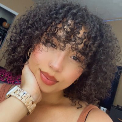 Jaquesha_'s tweet photo. #NewProfilePic https://t.co/VkymU3rbbn