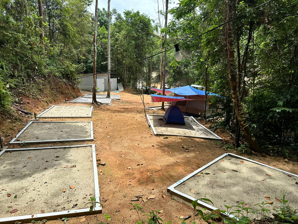 anbotstore's tweet photo. Antara kemudahan dan aktiviti yang ada:
Kolam 
Surau 
Public Toilet
Singki 
Fishing Pond 
Tent Renting 
Eletric Supply https://t.co/cCMTa1ldTn