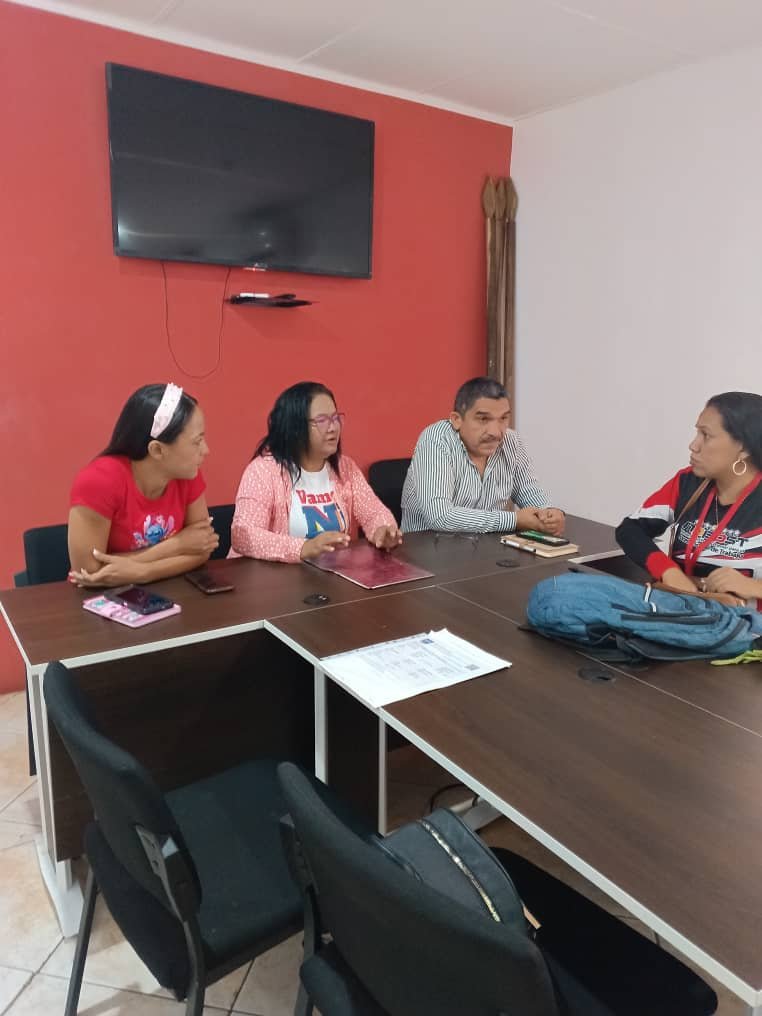 Cojedes #02Sep 

Reunión con la VCO, Ministerio del Proceso Social y de Trabajo y la FBSTTCCP-COJEDES! 

Avanzando Vamos con Fuerza 💪
