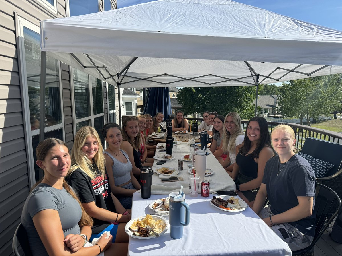 MUSaintsSoccer's tweet image. MUW⚽️ celebrating this Labor Day with many different activities, some great food, including ribs from @adamssmokehouse , and some beautiful weather for everyone to enjoy!!  Many thanks to Rob and Alicen Holloway for hosting…much appreciated 👏🙏❤️!!
#backatittomorrow
#gameweek