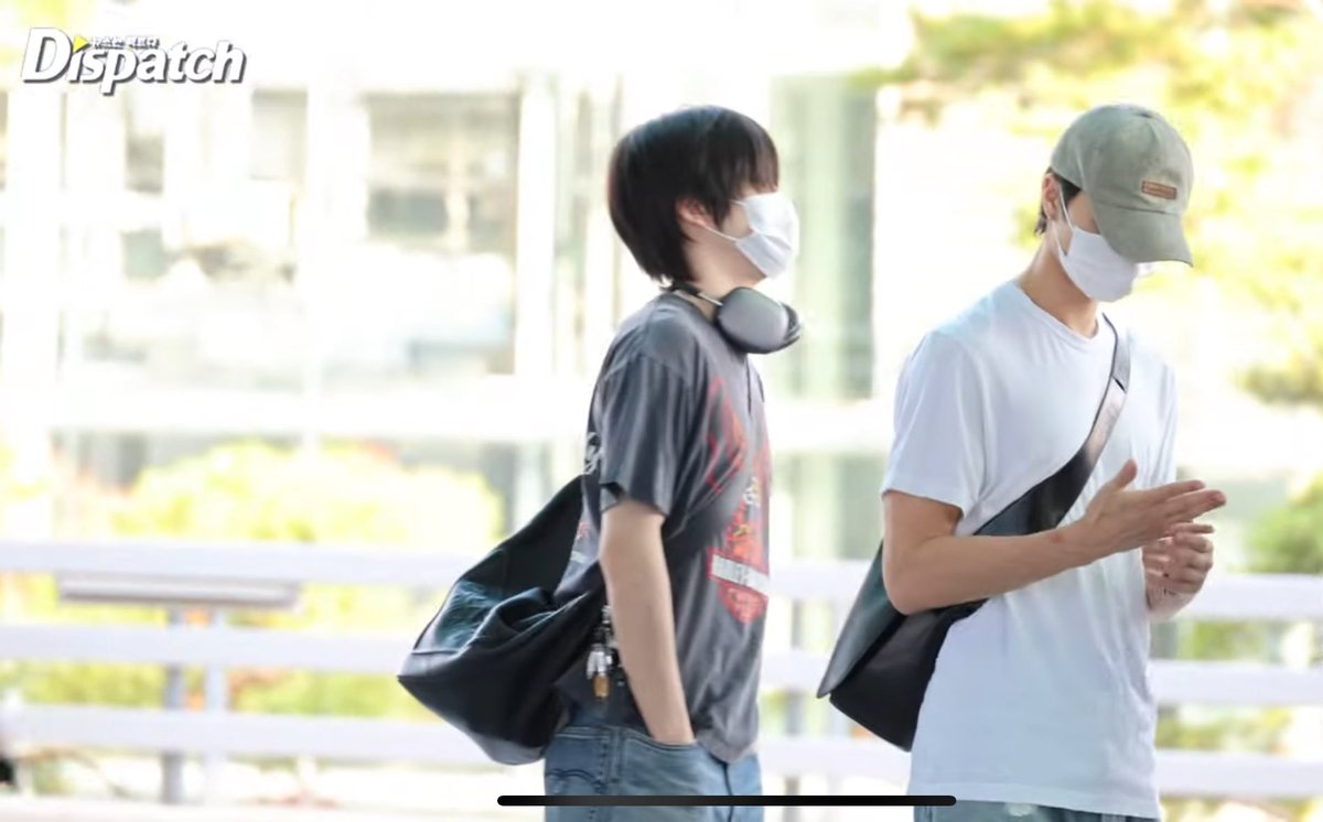 Roommate Forever  เดินตามกันไม่ห่างิ